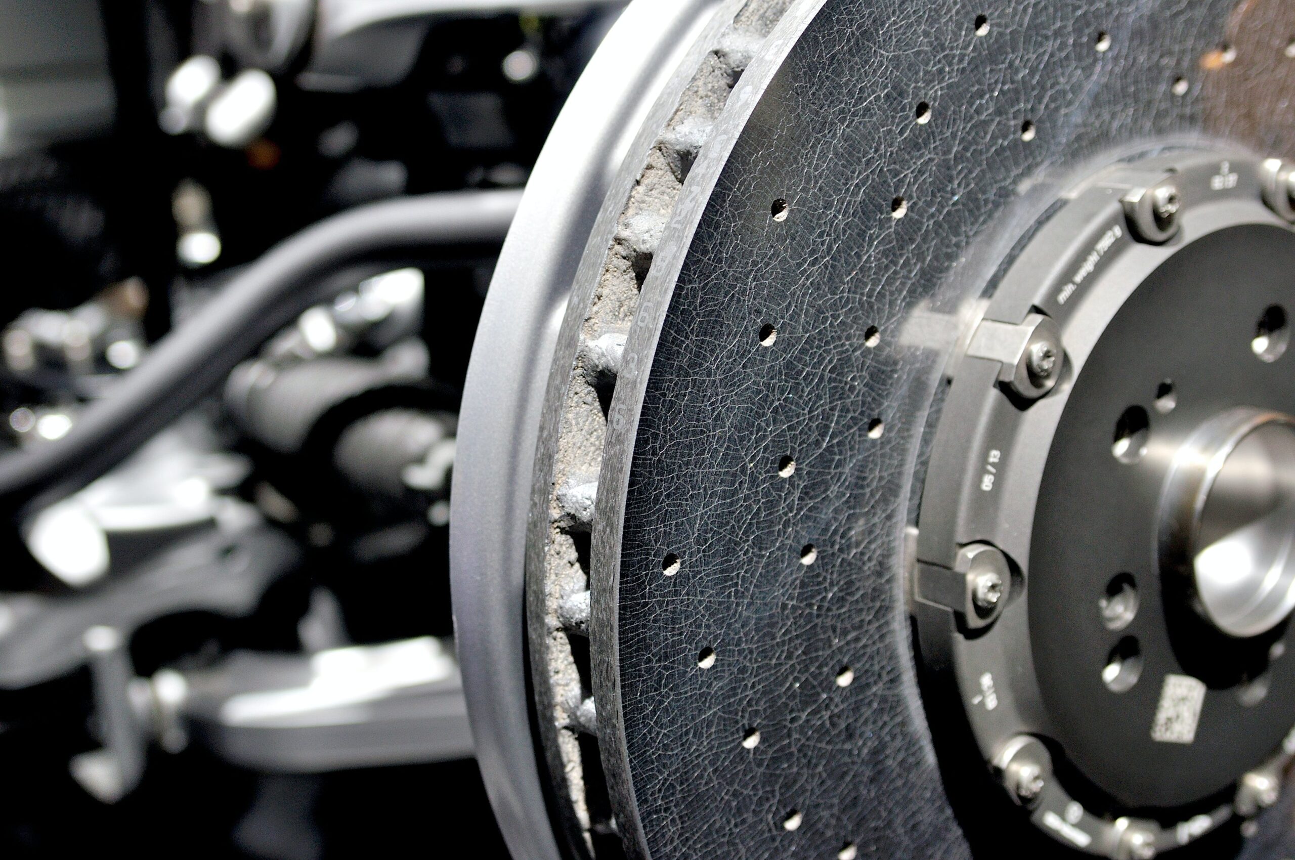 Ceramic disc brake